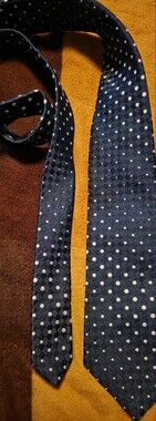 4/$25 Deal! Pierre Balmain Vintage Navy Tie